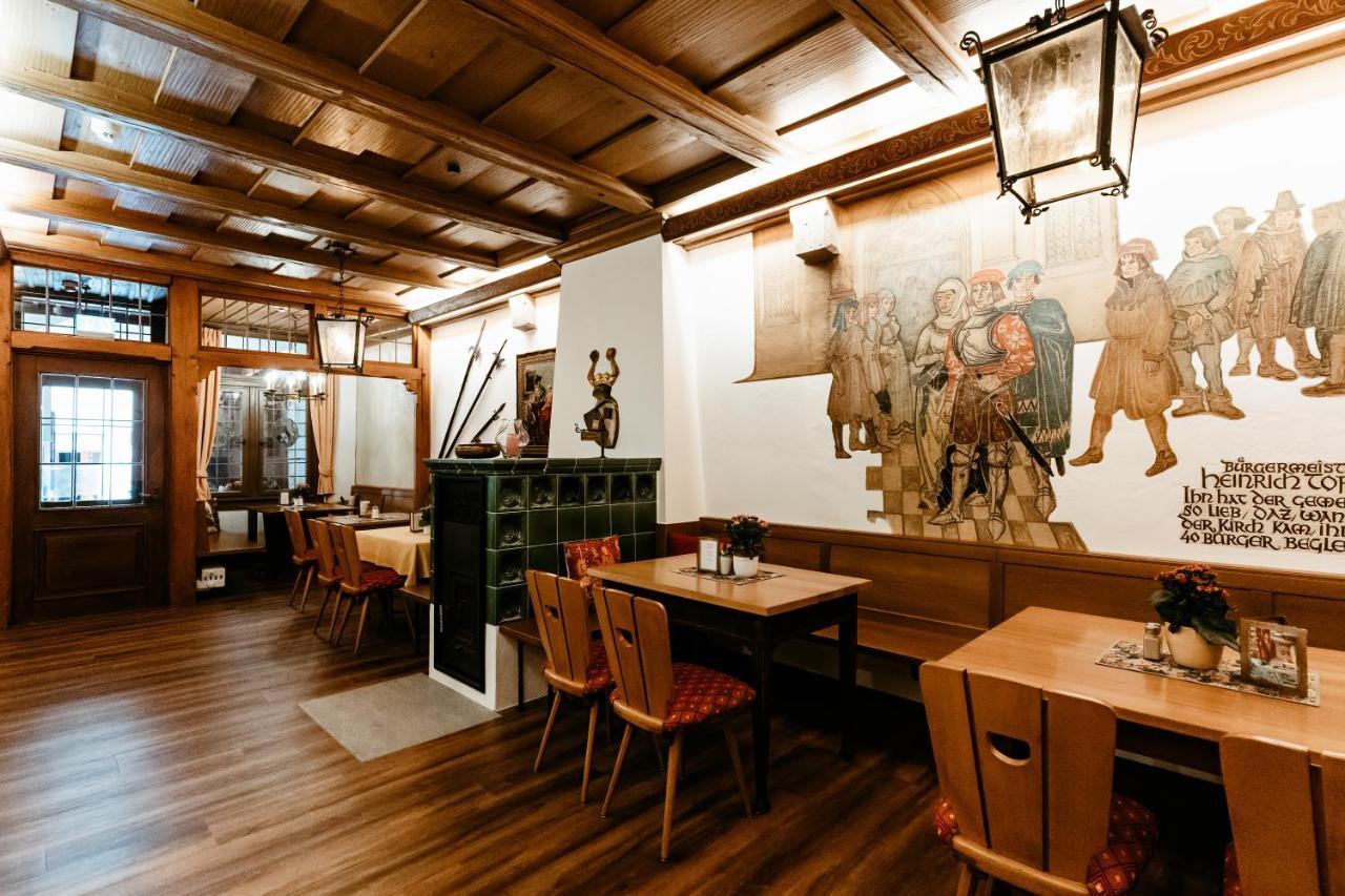 Hotel-Gasthof Goldener Greifen Ротенбург об дер Таубер Екстериор снимка