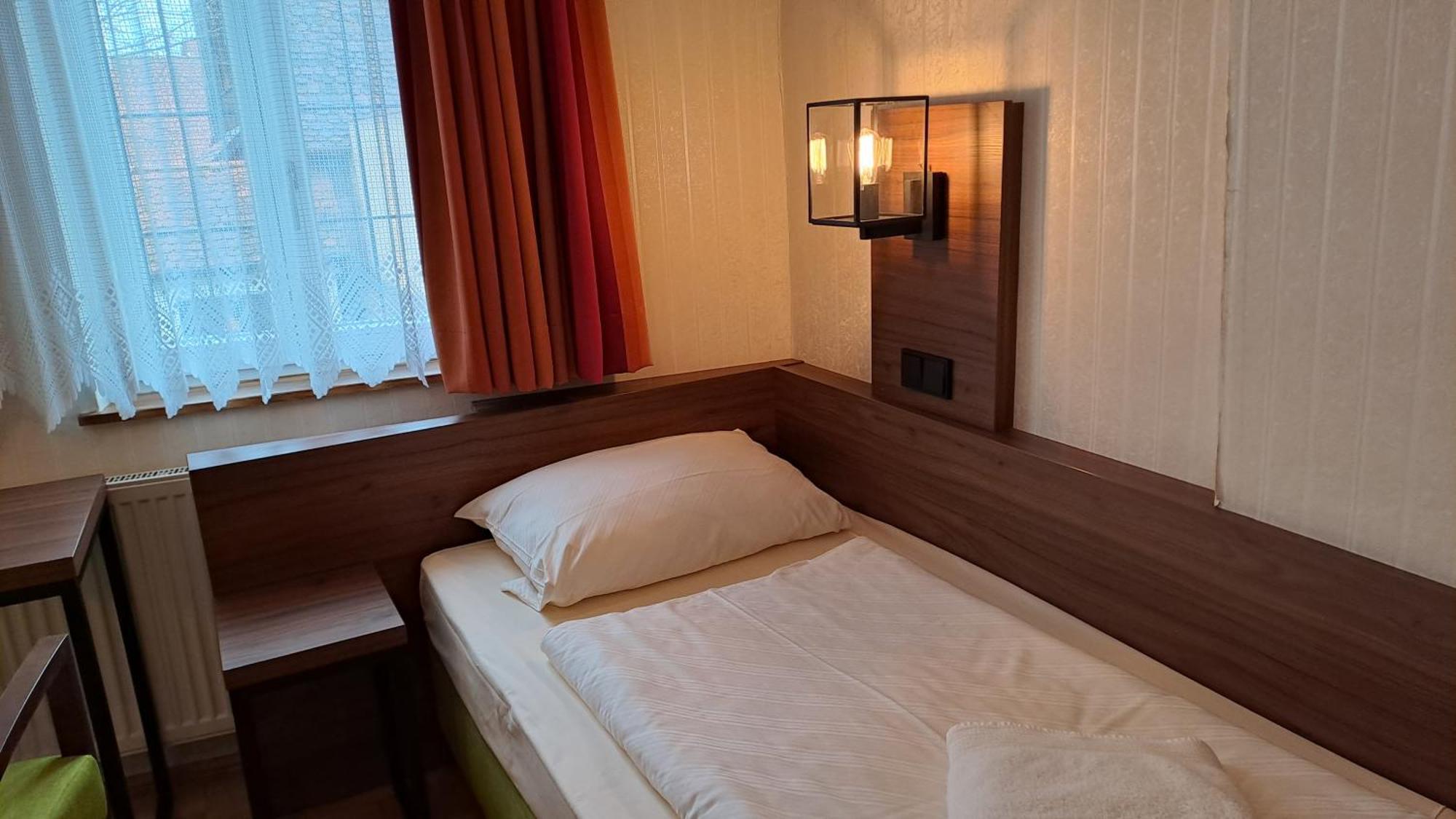 Hotel-Gasthof Goldener Greifen Ротенбург об дер Таубер Стая снимка