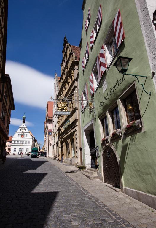 Hotel-Gasthof Goldener Greifen Ротенбург об дер Таубер Екстериор снимка