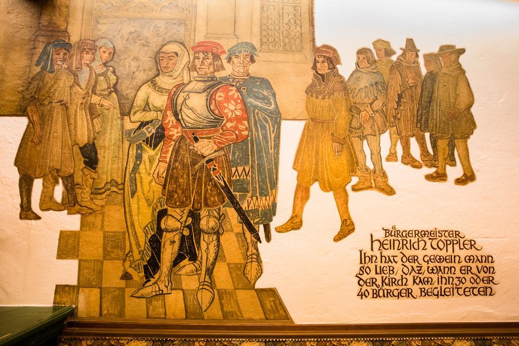 Hotel-Gasthof Goldener Greifen Ротенбург об дер Таубер Екстериор снимка